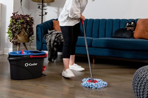4 RinseClean Spin Mop Benefits and How to Use It for a Superior Clean, Household Cleaning Products Made for Easy Cleaning